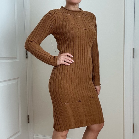 Rib Knit Long Sleeve Knee Length Body Con Dress - Picture 4 of 13